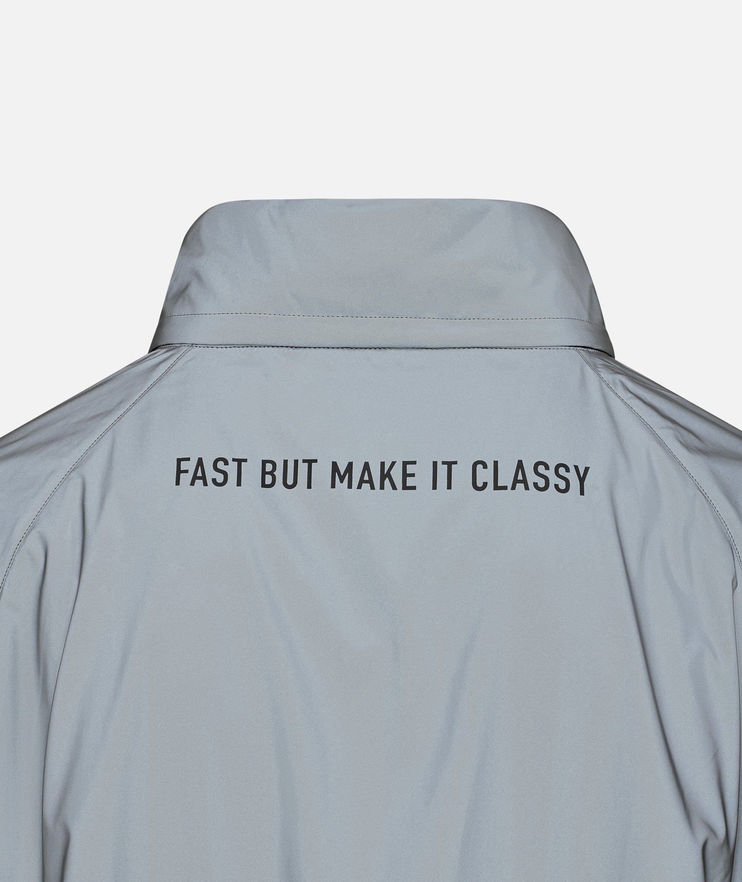 Regenschutz Vespa, Windschutz Vespa, Wetterschutz Vespa, Windjacke Vespa, Vespa Bekleidung, Vespa Merchandising, vespa Funktionsbekleidung, Vespa Witterungsschutz, Vespa neue Kollektion, Vespa Kollektion 2024, Vespa DEC Kollektion