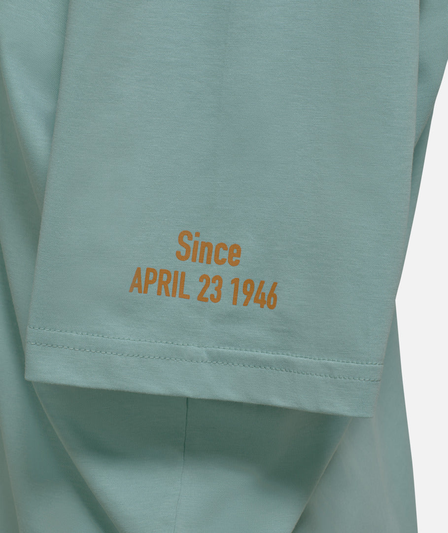 T-Shirt VESPA DEC origin, Vespa T-Shirt origin, Vespa neue Kollektion, neue Kollektion Vespa, Vespa Kollektion 2024, 2024 neue Kollektion, Kollektion 2024, Vespa bekleidung, Bekleidung vespa, Vespa Kleidung, Kleidung Vespa, Vespa Merchandising, Vespa fan Artikel