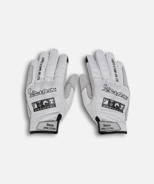 Vespa Handschuhe, Vespa neue Kollektion, vespa Kollektion 2024, Vespa Sommerhandschuhe, Vespa Touchscreen-kompatible handschuhe, vespa Funktionsbekleidung, vespa weiße Handschuhe