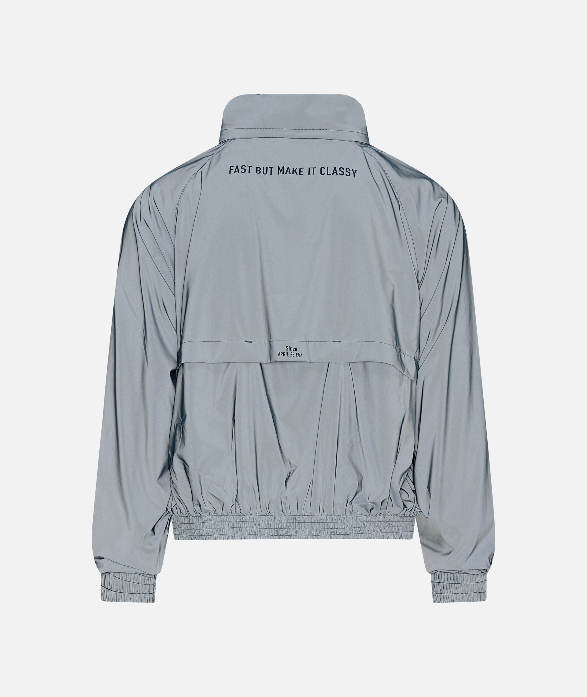 Regenschutz Vespa, Windschutz Vespa, Wetterschutz Vespa, Windjacke Vespa, Vespa Bekleidung, Vespa Merchandising, vespa Funktionsbekleidung, Vespa Witterungsschutz, Vespa neue Kollektion, Vespa Kollektion 2024, Vespa DEC Kollektion