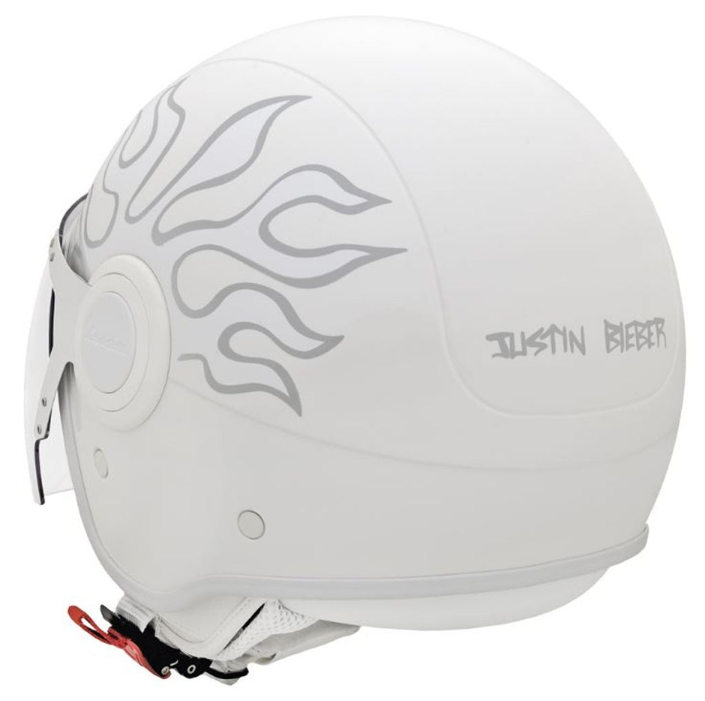 Vespa Jethelm Demi Jet, Justin Bieber, ECE 22.05, Justin Bieber Helm, Justin Bieber Fan, Vespa Justin Bieber, Justin Bieber Zubehör, Fanshop Justin Bieber
