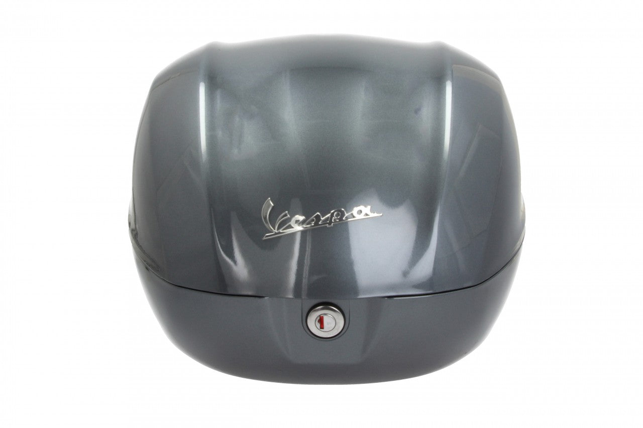 Top Case Vespa, 32 l, grau titan, Vespa Top Case grau, graues Vespa Top Case, Vespa Top Case silber, Vespa Gepäck, Vespa Gransportmöglichkeiten