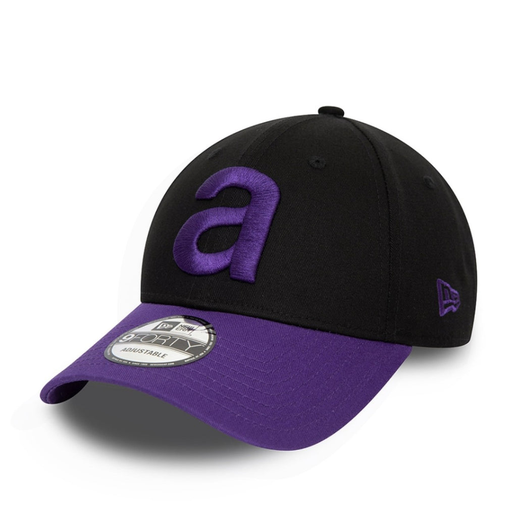 Aprilia Basecap New Era Contrast 9Forty, schwarz, lila