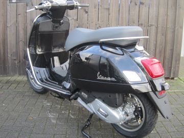 Vespa GTS 300 Super Modell 2023