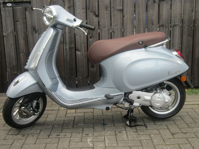 Vespa Primavera 50 4 Takt IGET LED Euro 5